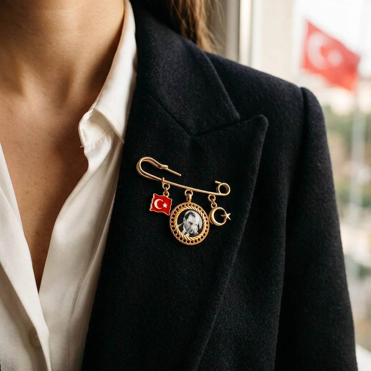 10 Kasım Atatürk Yaka Broşu